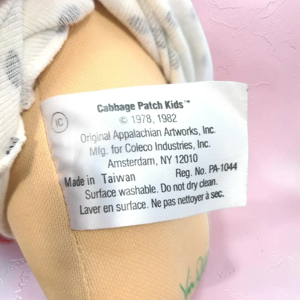 VTG 80s Cabbage Patch Kids Preemie Doll Bald Blue Eyes Polka Dot Onesie CPK 1984